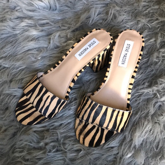 Steve Madden Shoes - Women’s Steve Madden Lorell sandal Steve Madden Shoes - Women’s Steve Madden Lorell sandal